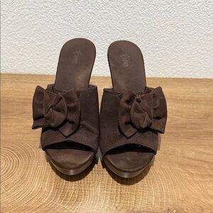 FIONI Clothing Brown Heeled Mules with Bow